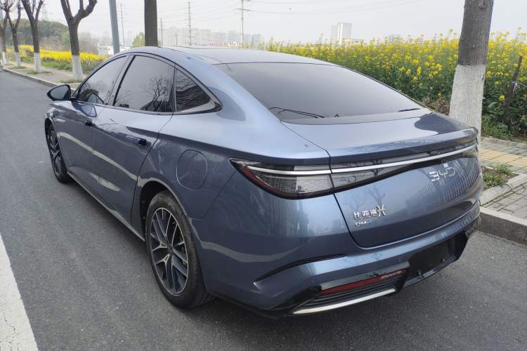 Used BYD Seal 2023 DM-i 1.5L 121km Luxury Model Rear Left 45 Deg