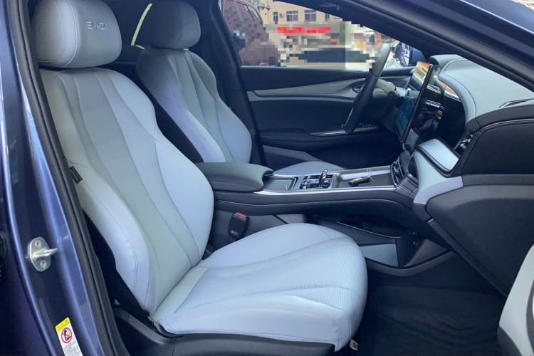 Used BYD Seal 2023 DM-i 1.5L 121km Luxury Model Right Front Seat