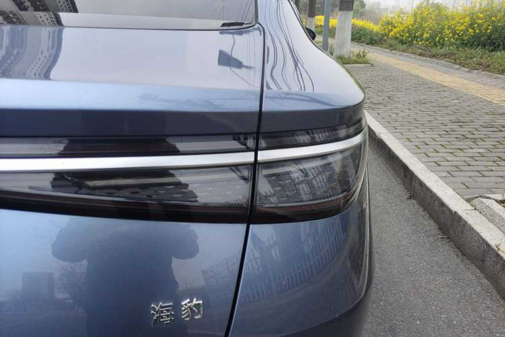 Used BYD Seal 2023 DM-i 1.5L 121km Luxury Model Right Rear Taillight