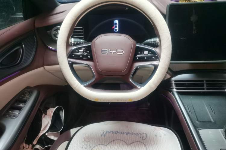 Used BYD Seal 2023 DM-i 1.5L 121km Prestige Model Steering Wheel