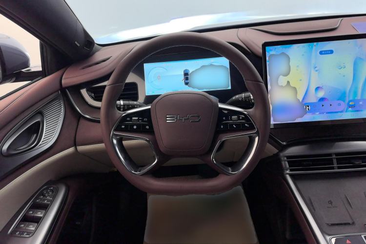 Used BYD Seal 2023 DM-i 1.5T 121km Prestige Model Steering Wheel
