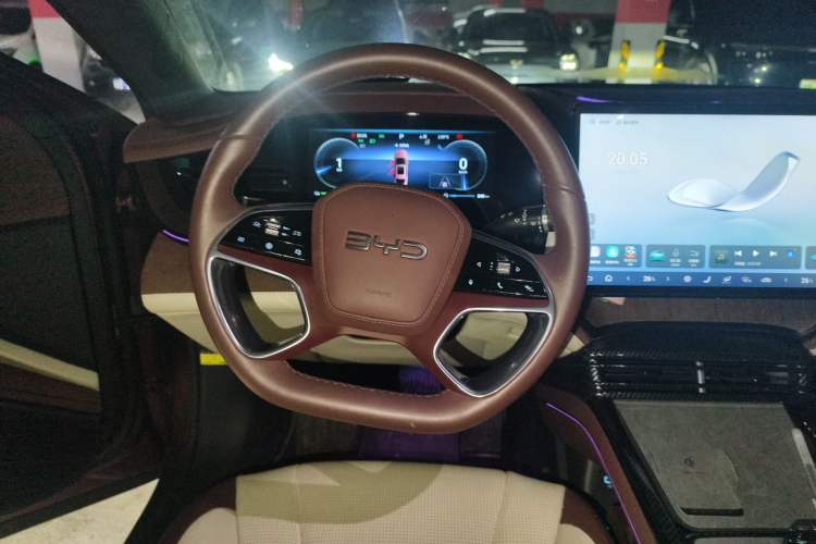 Used BYD Seal 2023 DM-i 1.5L 121km Prestige Model Steering Wheel