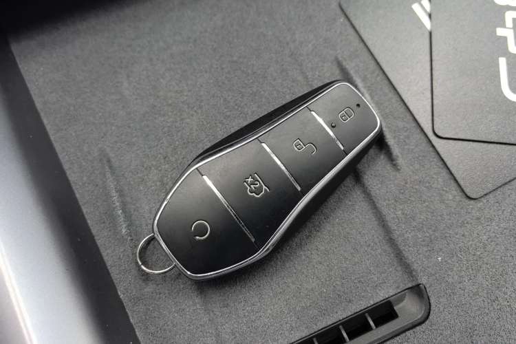 Used BYD Seal 2023 DM-i 1.5T 121km Prestige Model Vehicle Key