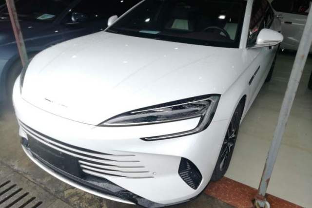 Used BYD Seal 2023 DM-i 1.5L 121km Prestige Model