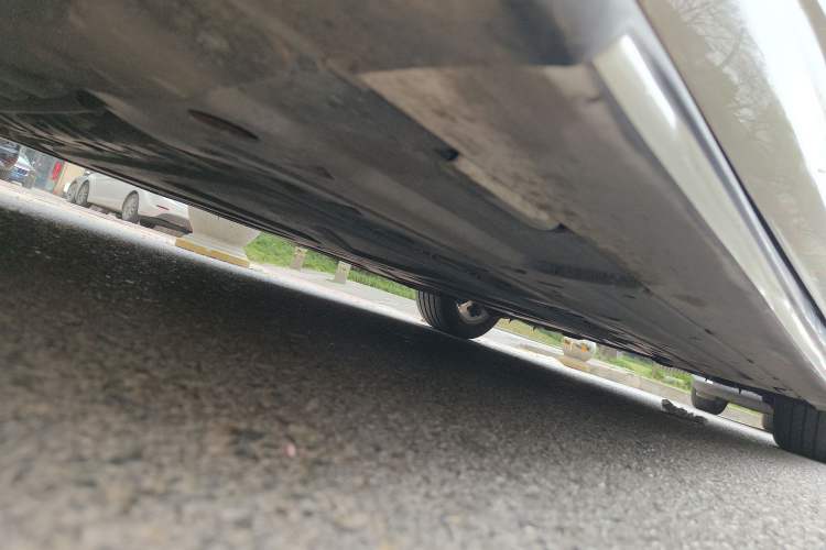 Used BYD Seal 2023 DM-i 1.5L 121km Prestige Model Chassis Front Left