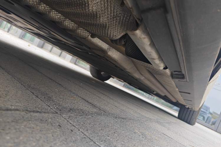 Used BYD Seal 2023 DM-i 1.5T 121km Flagship Model Chassis Rear Right