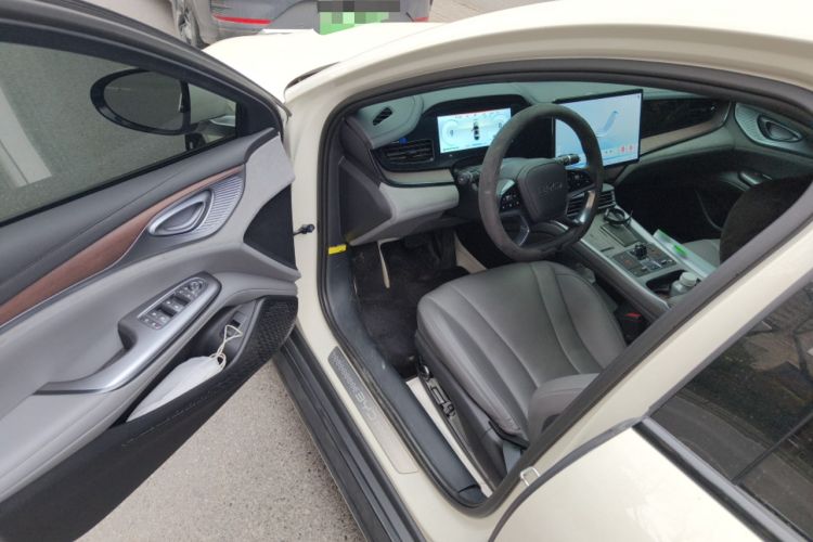 Used BYD Seal 2023 DM-i 1.5L 121km Prestige Model Driver Seat