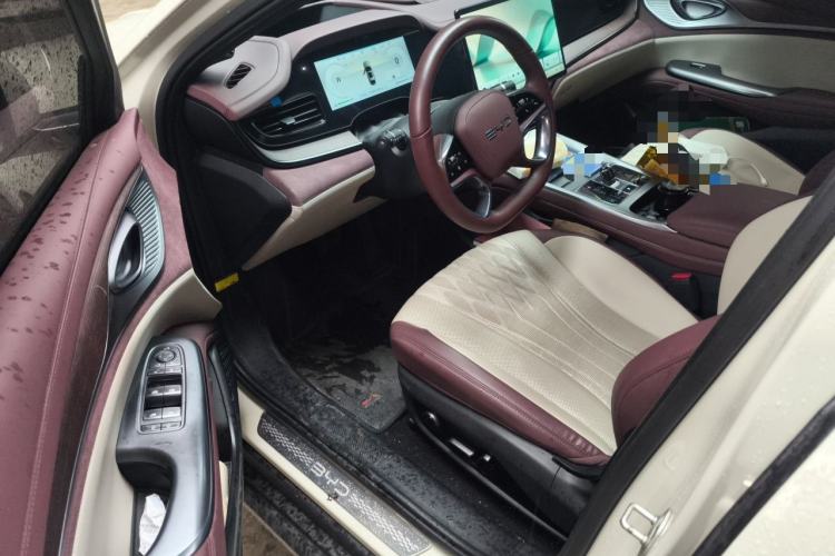Used BYD Seal 2023 DM-i 1.5T 121km Flagship Model Driver Seat