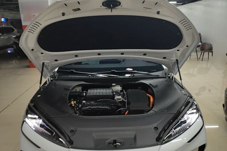 Used BYD Seal 2023 DM-i 1.5L 121km Prestige Model Engine Bay