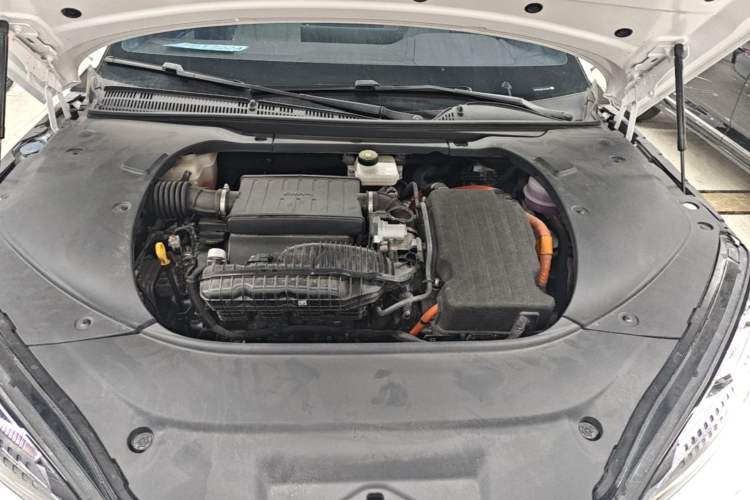Used BYD Seal 2023 DM-i 1.5L 121km Prestige Model Engine Bay