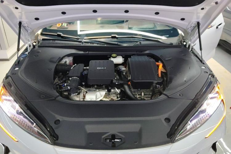 Used BYD Seal 2023 DM-i 1.5T 121km Flagship Model Engine Bay