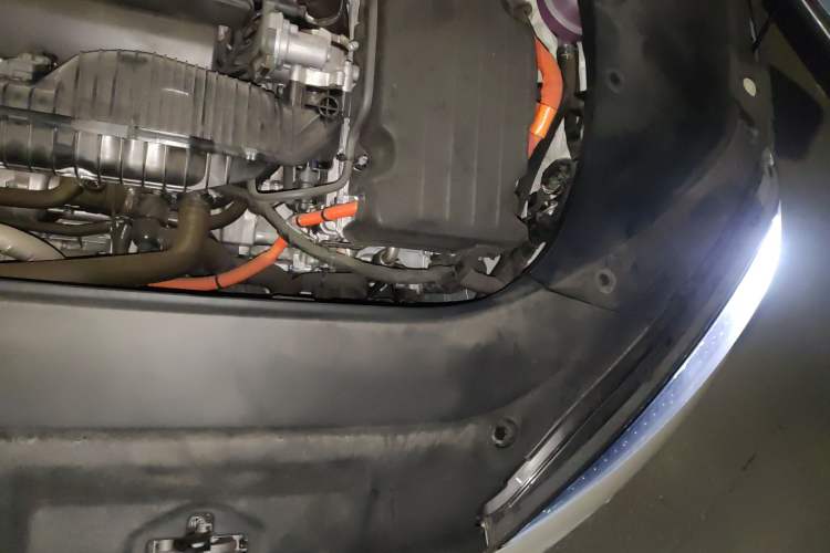 Used BYD Seal 2023 DM-i 1.5L 121km Prestige Model Engine Bay Left