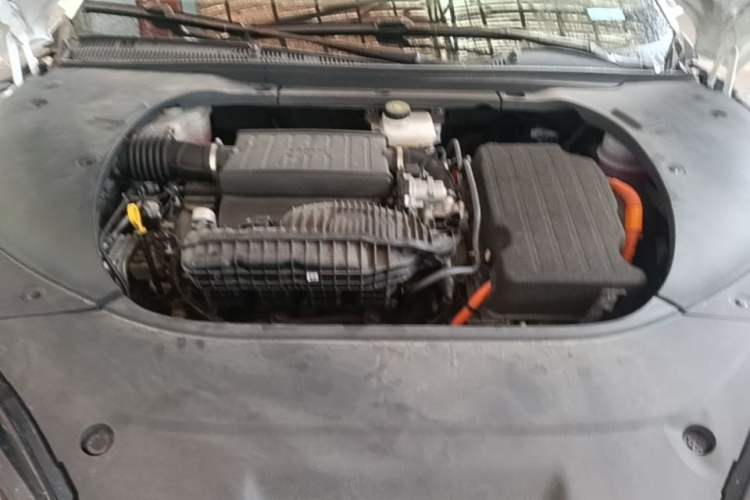 Used BYD Seal 2023 DM-i 1.5L 121km Luxury Model Engine Bay