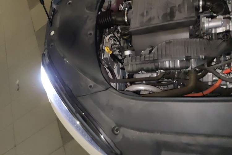 Used BYD Seal 2023 DM-i 1.5L 121km Prestige Model Engine Bay Right