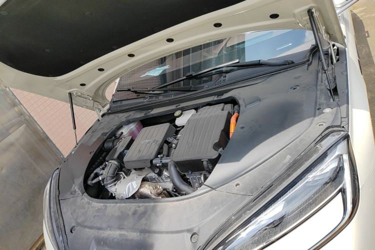 Used BYD Seal 2023 DM-i 1.5T 121km Flagship Model Engine Bay