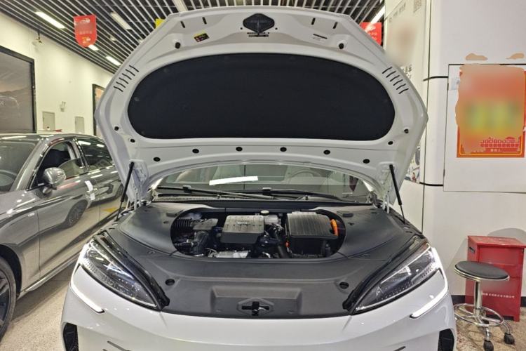 Used BYD Seal 2023 DM-i 1.5T 121km Prestige Model Engine Bay