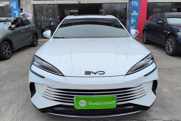 Used BYD Seal 2023 DM-i 1.5L 121km Luxury Model Front
