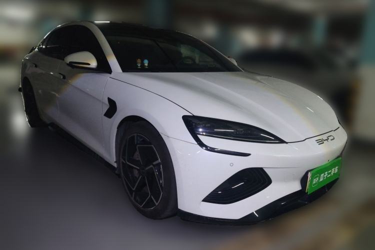 Used BYD Seal 2023 Champion Edition 700km Performance Version Front Right 45 Deg
