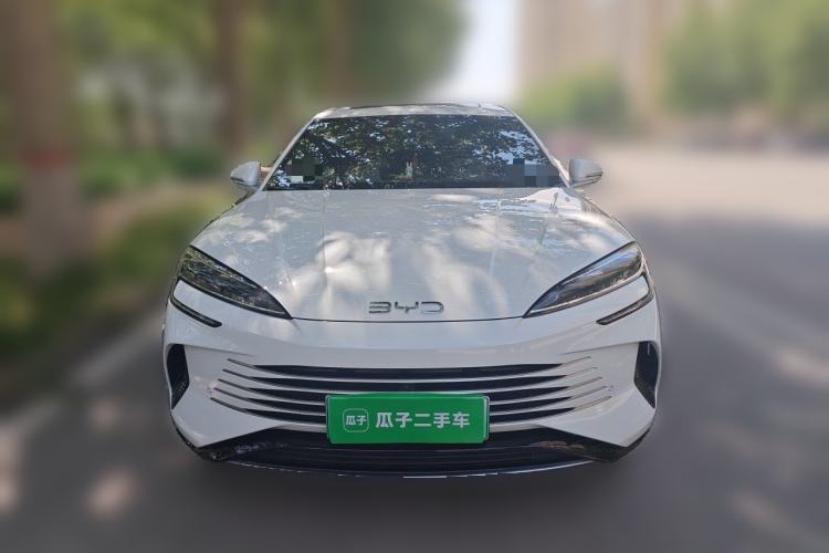 Used BYD Seal 2023 DM-i 1.5L 121km Prestige Model Front