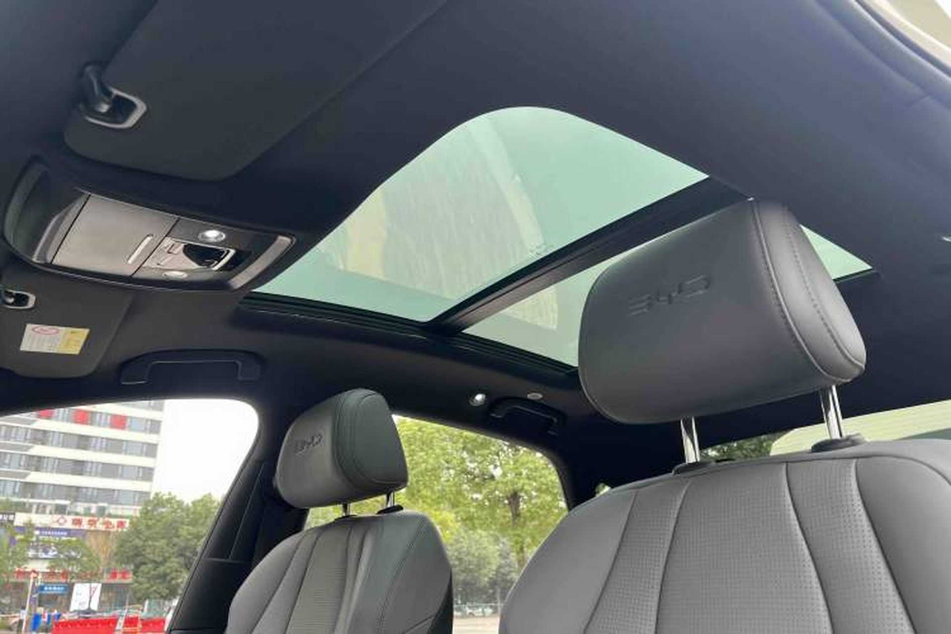 Used BYD Seal 2023 DM-i 1.5L 121km Prestige Model Headliner
