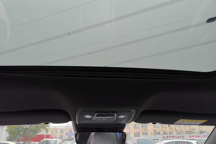 Used BYD Seal 2023 DM-i 1.5L 121km Luxury Model Headliner