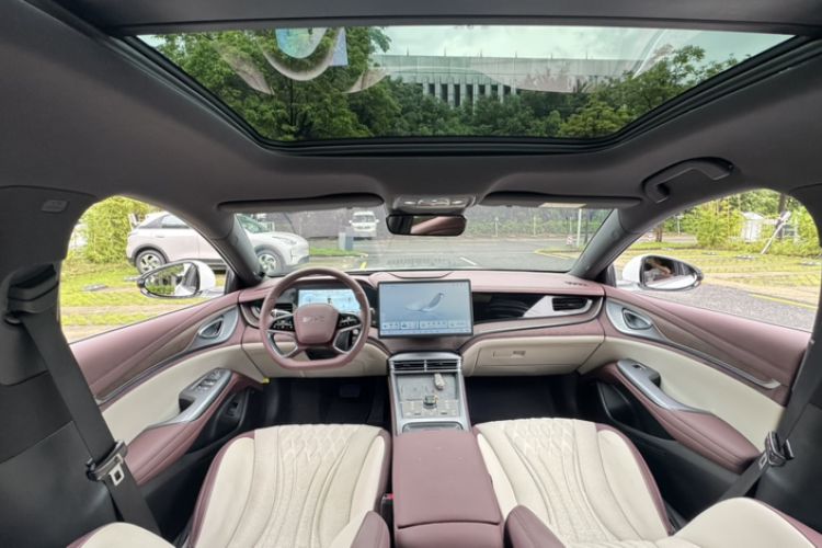 Used BYD Seal 2023 DM-i 1.5T 121km Flagship Model Interior 2