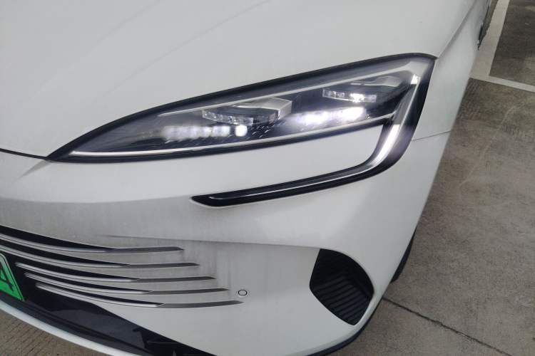Used BYD Seal 2023 DM-i 1.5L 121km Prestige Model Left Front Headlight