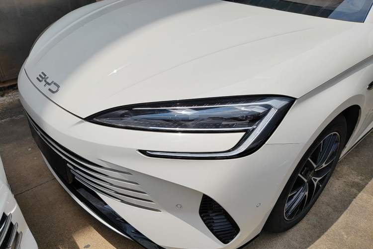 Used BYD Seal 2023 DM-i 1.5T 121km Flagship Model Left Front Headlight