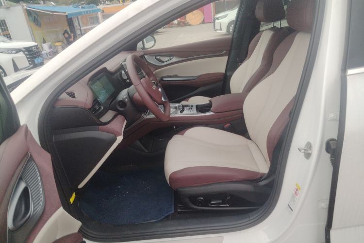 Used BYD Seal 2023 DM-i 1.5L 121km Prestige Model Left Front Seat