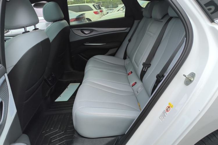 Used BYD Seal 2023 DM-i 1.5L 121km Luxury Model Left Rear Seat