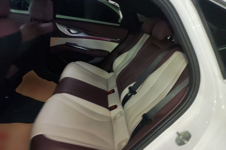 Used BYD Seal 2023 DM-i 1.5L 121km Prestige Model Left Rear Seat