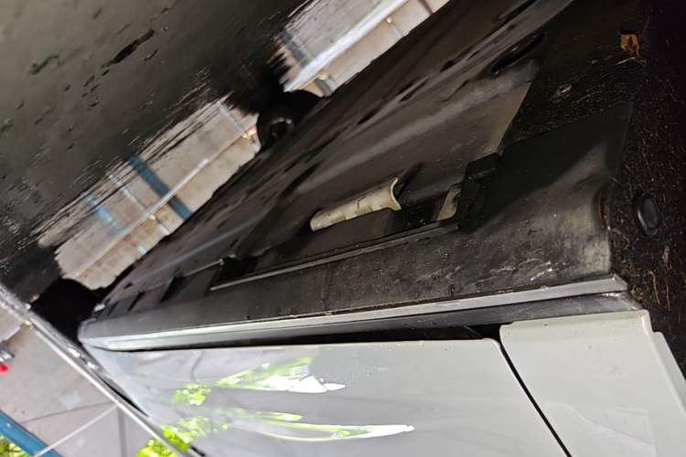Used BYD Seal 2023 DM-i 1.5T 121km Flagship Model Left Side Sill