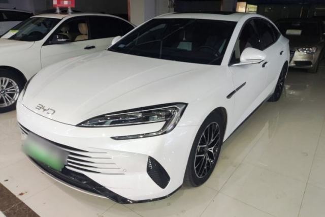 Used BYD Seal 2023 DM-i 1.5L 121km Prestige Model