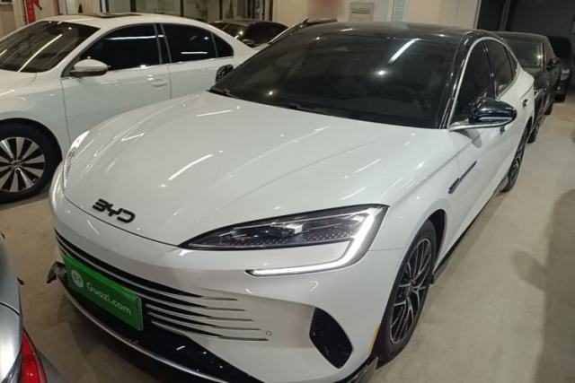 Used BYD Seal 2023 DM-i 1.5L 121km Prestige Model