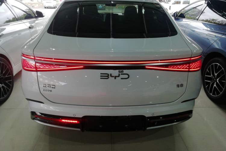 Used BYD Seal 2023 DM-i 1.5L 121km Prestige Model Rear