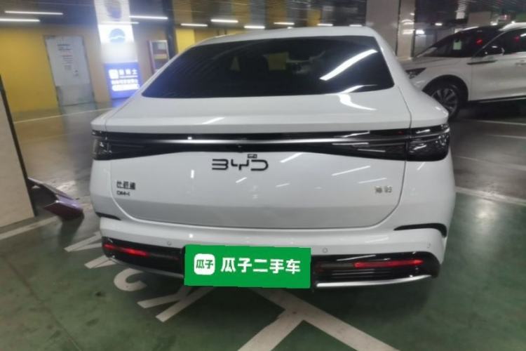 Used BYD Seal 2023 DM-i 1.5T 121km Flagship Model Rear