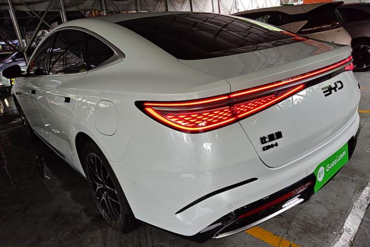 Used BYD Seal 2023 DM-i 1.5T 121km Flagship Model Rear Left 45 Deg