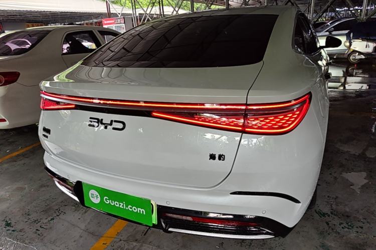 Used BYD Seal 2023 DM-i 1.5T 121km Flagship Model Rear