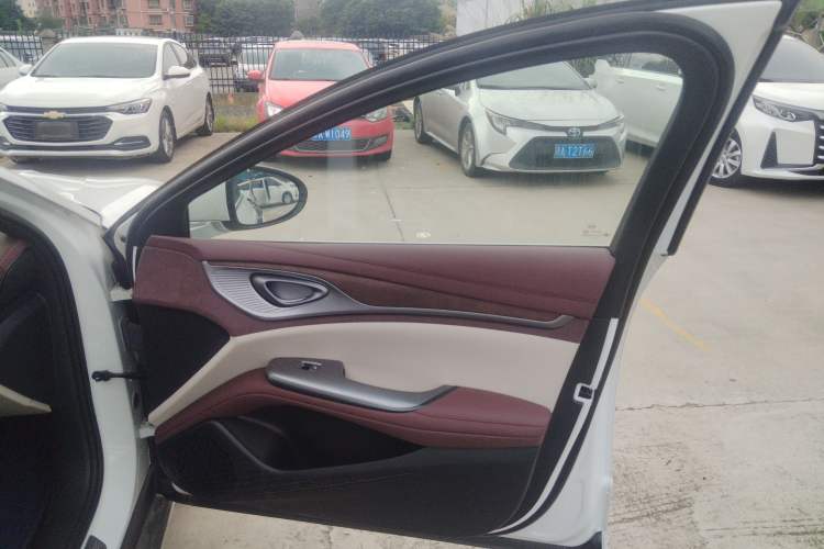Used BYD Seal 2023 DM-i 1.5L 121km Prestige Model Right Front Door Interior