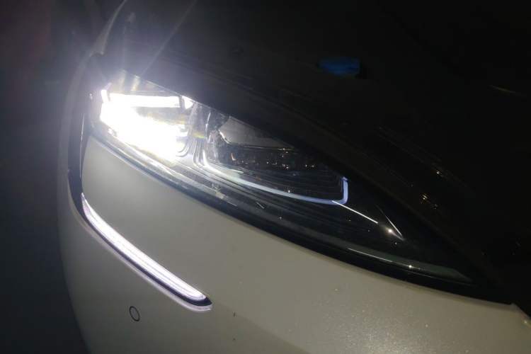 Used BYD Seal 2023 Champion Edition 700km Performance Version Right Front Headlight
