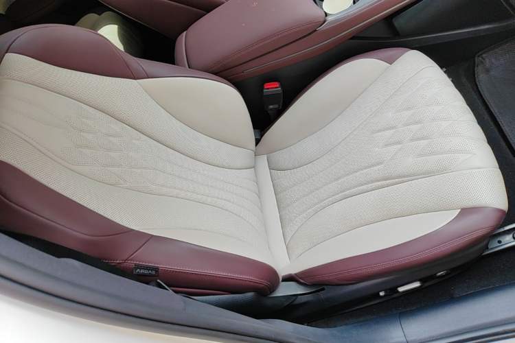 Used BYD Seal 2023 DM-i 1.5T 121km Flagship Model Right Front Seat