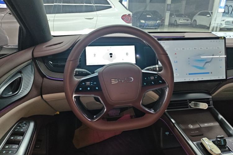 Used BYD Seal 2023 DM-i 1.5L 121km Prestige Model Steering Wheel