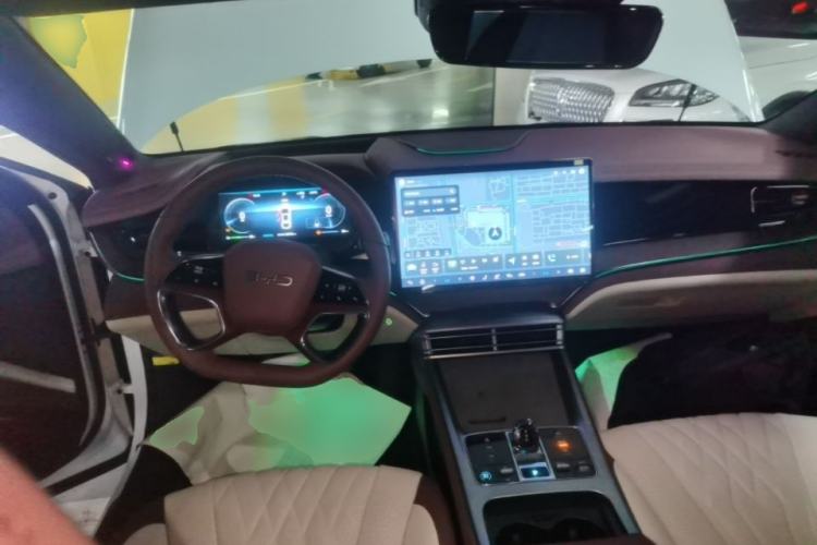 Used BYD Seal 2023 DM-i 1.5T 121km Flagship Model Steering Wheel