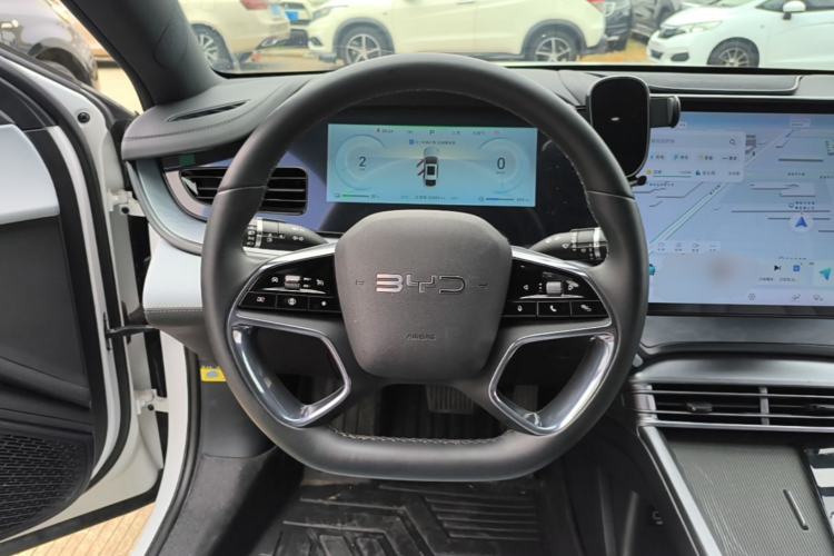 Used BYD Seal 2023 DM-i 1.5L 121km Luxury Model Steering Wheel