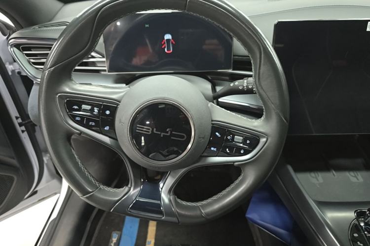 Used BYD Seal 2023 Champion Edition 550km Prestige Model Steering Wheel