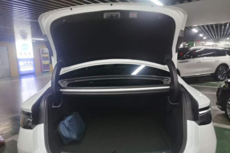 Used BYD Seal 2023 DM-i 1.5T 121km Flagship Model Trunk