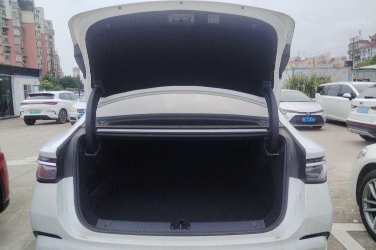 Used BYD Seal 2023 DM-i 1.5L 121km Prestige Model Trunk