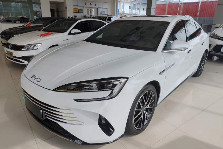 Used BYD Seal 2023 DM-i 1.5L 121km Prestige Model Guazi used car, China used car export, Used car for sale, Used  cars, Cheapest cars for sale