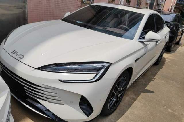 Used BYD Seal 2023 DM-i 1.5T 121km Flagship Model