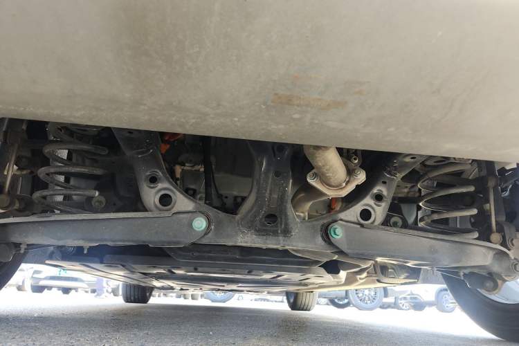 Used BYD Seal 2023 DM-i 1.5T 121km Prestige Model Chassis Rear